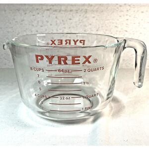 PYREX 564 8 cup 2 QT 64 oz Glass Measuring Bowl Cup Red Letter Vtg Corning USA